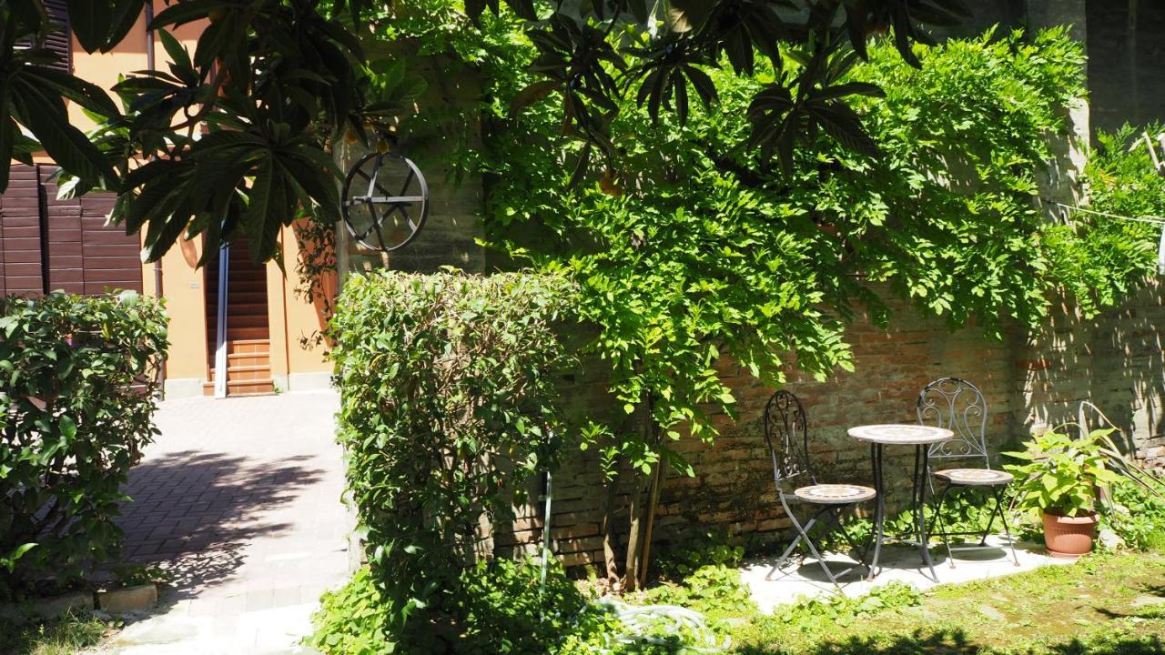 フォルリ R&B Giardino 34 Bed & Breakfast エクステリア 写真